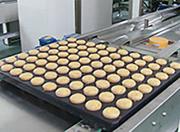 ¿Qué debe hacerse cuando se limpia la línea de producción de galletas