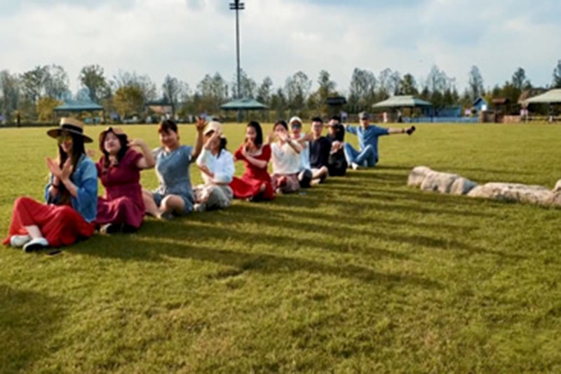 Actividad de formación de equipos en el parque PaoPao de Shanghái