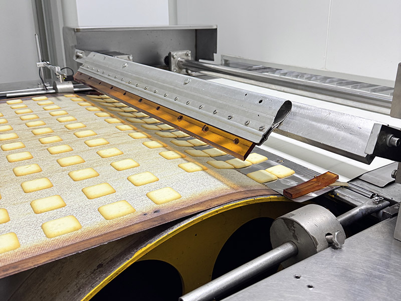 Línea de producción automática de White Lover